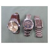 1 BAG WITH WATCHES