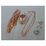1 BAG WITH JEWELRY