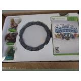 1 LOT WITH CONSOLE  SKYLANDER GAME WITH FIGURINES