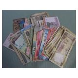 1 BAG WITH FOREIGN CURRENCY
