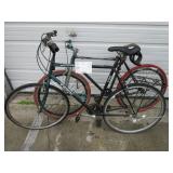 2 ROAD BIKES ASSORTED SIZE AND COLOR, TREK 700