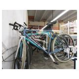 BLUE CIRCUIT THRUSTER BIKE