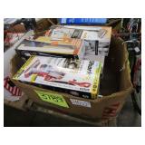 PALLET OF ASSORTED APPLIANCES/MISC: VACUUM CLEANER