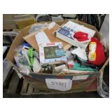 PALLET OF MISCELLANEOUS HOUSEHOLD ITEMS: KIDS TOYS