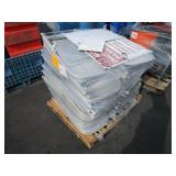 PALLET OF FOLDING CHAIRS