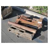 PALLET OF TRANSMISSION JACK & POLE SETTER