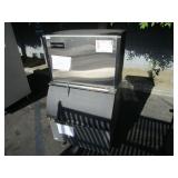 ICE-O-MATIC ICE MAKER, MODEL ICE0400HA4