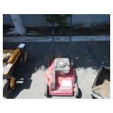 TROY-BILT MULCHING MOWER