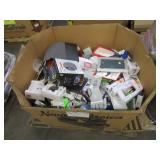 PALLET OF MISC ELECTRONICS & ACCESSORIES