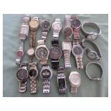 1 BAG W/SILVER TONE WATCHES