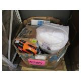 PALLET OF MISCELLANEOUS HOUSEHOLD ITEMS