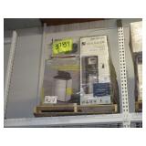 A PALLET WITH WATER DISPENSER