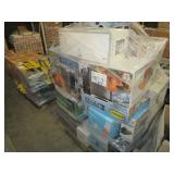 A PALLET OF ASSORTED OF HOUSEHOLD ITEMS