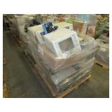 A PALLET OF MEDICAL EQUIPMENT & ELECTRONICS