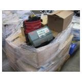 A PALLET OF ASSORTED ELECTRONIC ITEMS