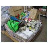 A PALLET OF ASSORTED HOUSEHOLD ITEMS