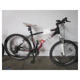 GIANT REVEL MOUNTAIN BIKE