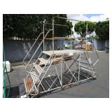 ROLLING PLATFORM LADDER