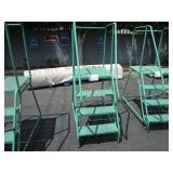 ROLLING PLATFORM LADDER