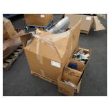 A PALLET OF ASSORTED AUTOMOTIVE PARTS