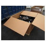 BOX WITH SPINDLE KNUCKLES