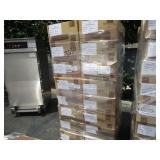 A PALLET WITH BOXES OF ASSORTED AUTOMOTIVE PARTS