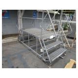 ROLLING STEP LADDER