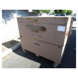 STORAGE BOX