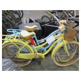 LOT WITH 2 BEACH CRUISERS