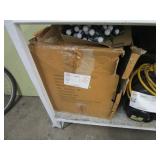 BOX WITH CHRISTMAS TREE LIGHTS