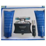 1 LOT W/NEW MASCULINE GIFT SET