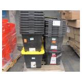 PALLET WITH ASSORTED BLACK TOUGH TOTES