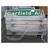 PALLET OF PHOTOELECTRIC STREET SIGN