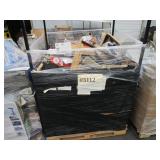 PALLET WITH ASSORTED HOUSEHOLD ITEMS