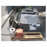 PALLET WITH PUMP VALVES & DOOR KING GATE OPERATOR