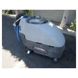 NILFISK ADVANCE AQUAMAX CARPET EXTRACTOR