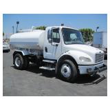 2005 FREIGHTLINER M2 106