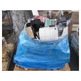PALLET OF ASSORTED AUTOMOTIVE ACCESSORIES