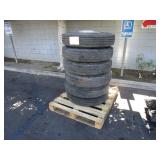 PALLET WITH 6 TIRES