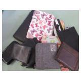 1 LOT W/ASSORTED WALLETS