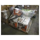 PALLET WITH RIDGID VACUUMS & MAILBOX