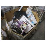 BOX WITH MISCELLANEOUS ITEMS
