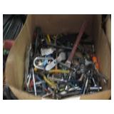 BOX OF ASSORTED HAND TOOLS
