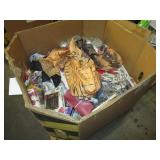 PALLET WITH TARGET MUD HUT BEDDING
