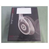 1 BEATS EXECUTIVE HEAD PHONES