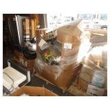PALLET WITH ASSORTED TOYS & ELECTRONICS
