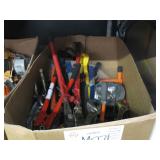 BOX OF ASSORTED HAND TOOLS