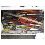 LOT WITH ASSORTED BOLT CUTTERS & SLUDGE HAMMER