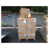 PALLET WITH BOYS URINAL TRAINING POTTIES