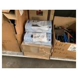 LOT WITH VIDEOGAMES SPORTS KIT